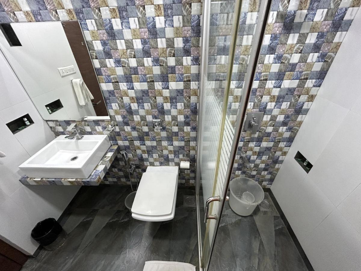 Hotel Gautam 로나발라 외부 사진
